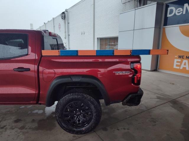 new 2025 Chevrolet Colorado car, priced at $40,315