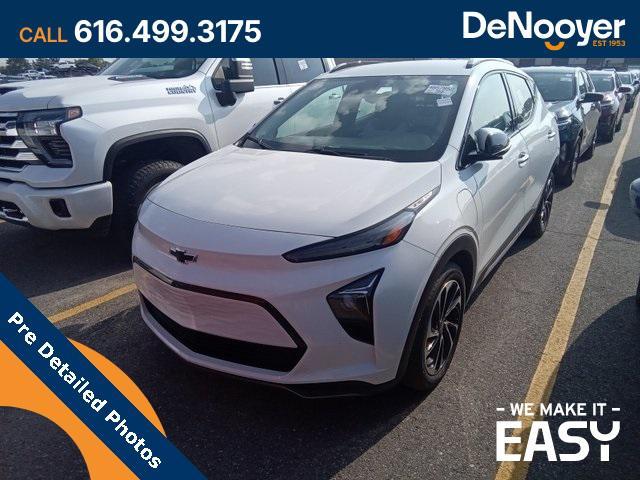 used 2023 Chevrolet Bolt EUV car, priced at $20,990