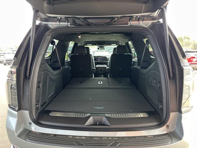 new 2025 Chevrolet Suburban car, priced at $77,797