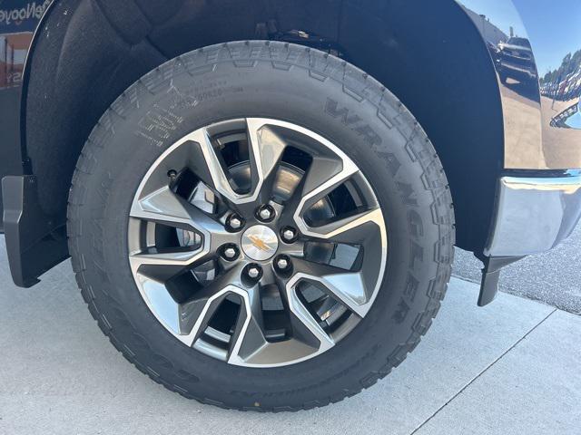 new 2025 Chevrolet Silverado 1500 car, priced at $52,884