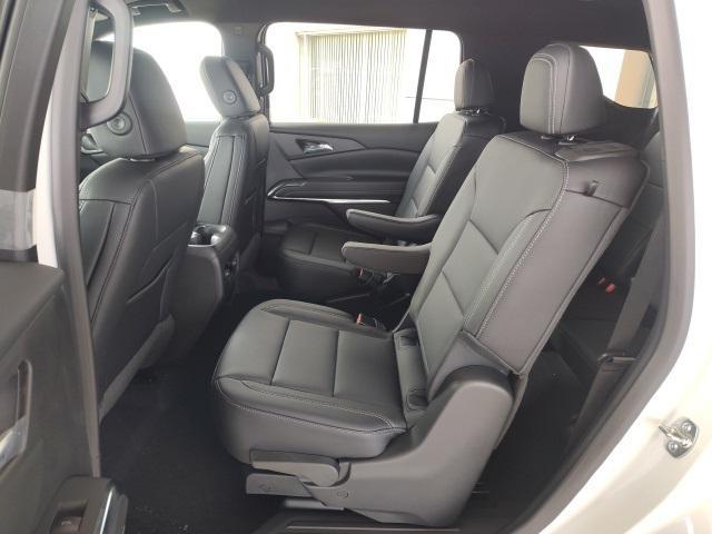 new 2025 Chevrolet Traverse car, priced at $45,975