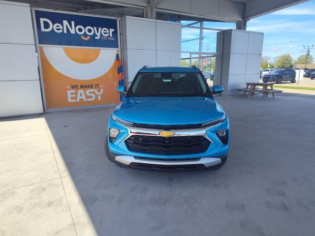 new 2025 Chevrolet TrailBlazer car, priced at $26,281