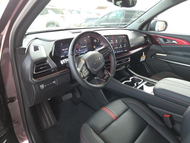 new 2026 Chevrolet Traverse car, priced at $57,105