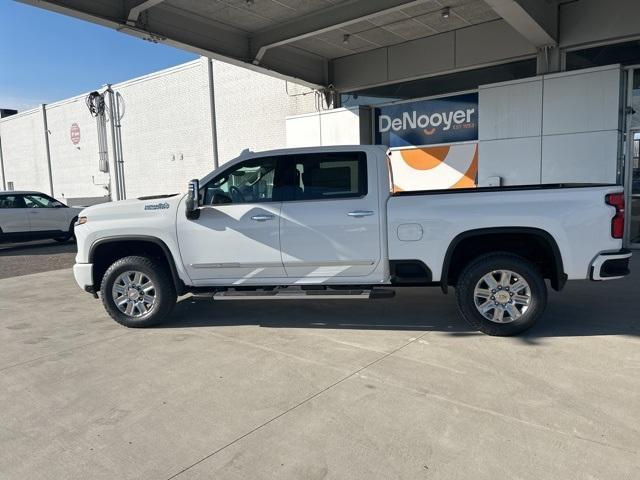 new 2024 Chevrolet Silverado 2500 car, priced at $81,180