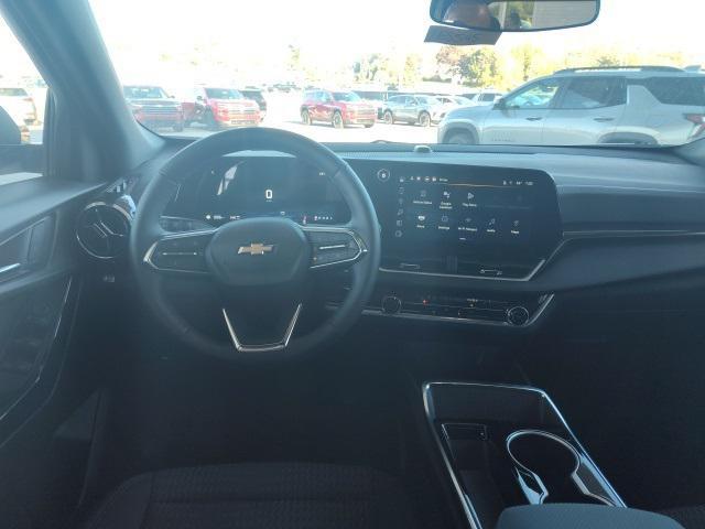 new 2025 Chevrolet Equinox car, priced at $31,338