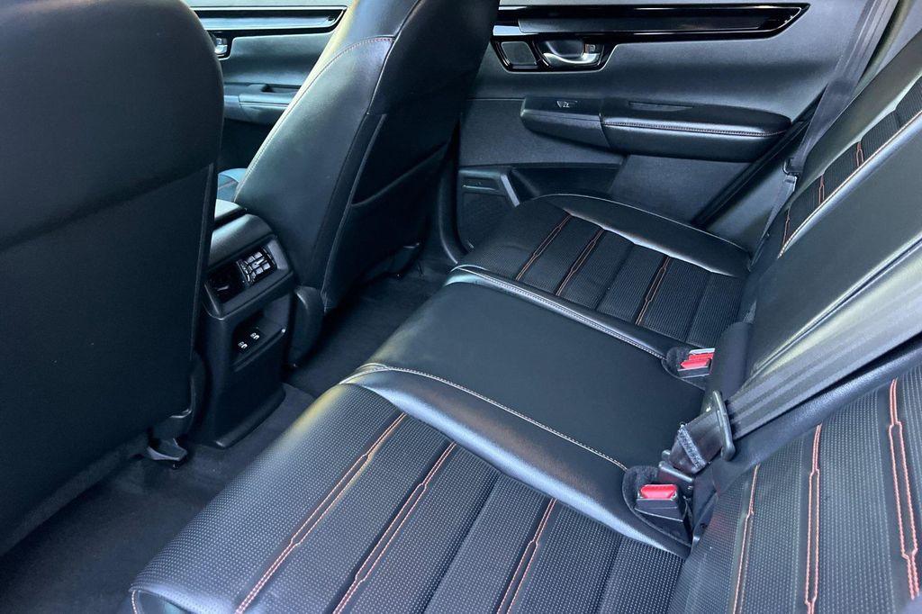 used 2023 Honda CR-V Hybrid car, priced at $33,133