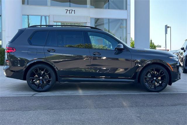new 2026 BMW X7 car, priced at $94,180