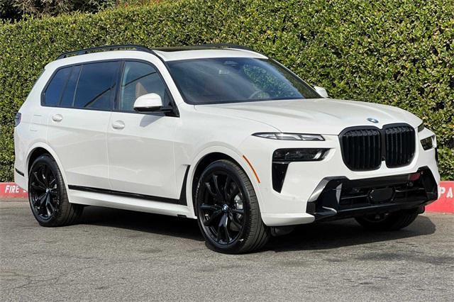 new 2025 BMW X7 car, priced at $96,410