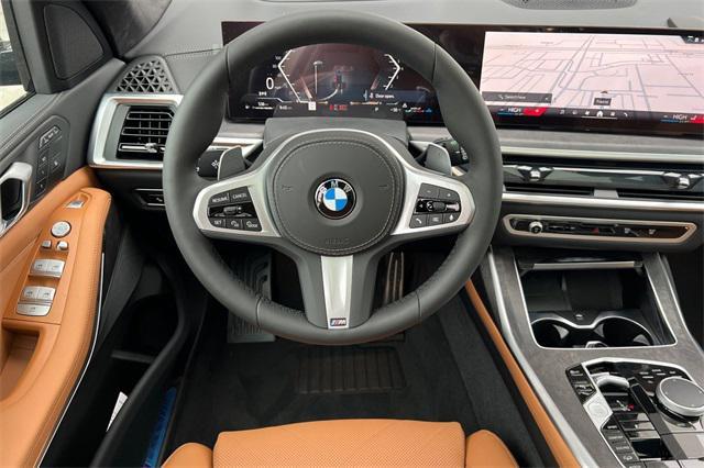 new 2025 BMW X7 car, priced at $90,435