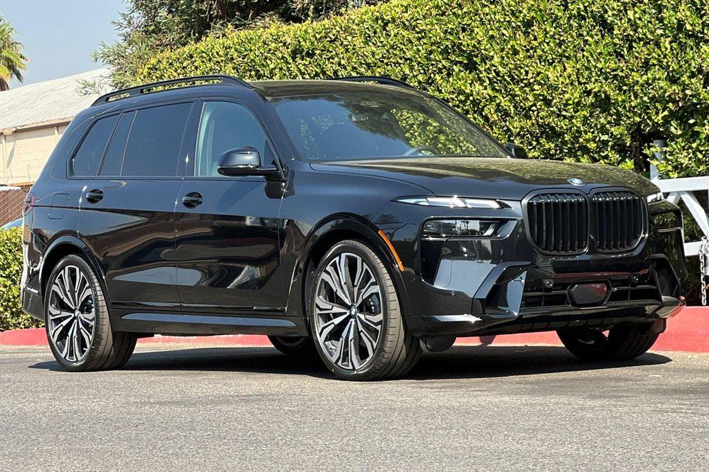 new 2026 BMW X7 car, priced at $101,780
