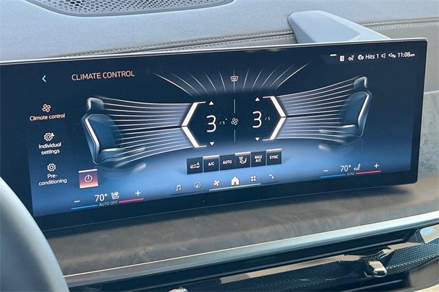 new 2025 BMW X7 car, priced at $96,025