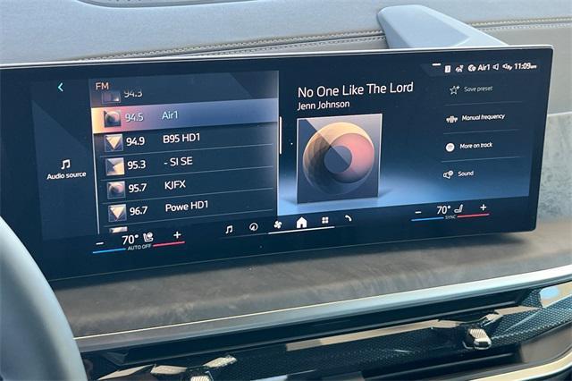 new 2025 BMW X7 car, priced at $96,025
