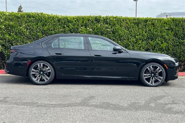 new 2025 BMW 760 car, priced at $129,800