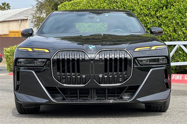 new 2025 BMW 760 car, priced at $129,800