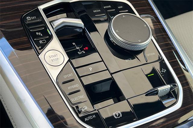 new 2025 BMW X5 PHEV car, priced at $77,720