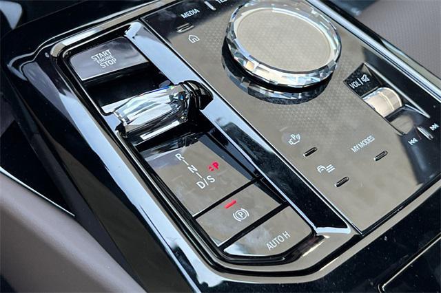 new 2026 BMW 550e car, priced at $84,675