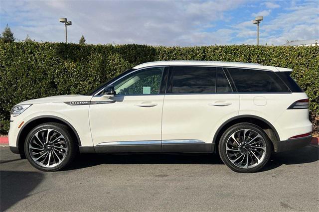 used 2020 Lincoln Aviator car, priced at $34,999