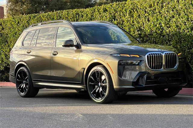 new 2025 BMW X7 car, priced at $92,035