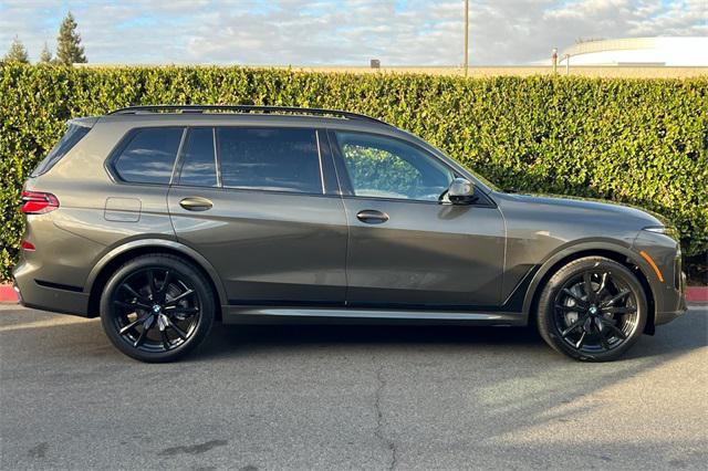 new 2025 BMW X7 car, priced at $92,035