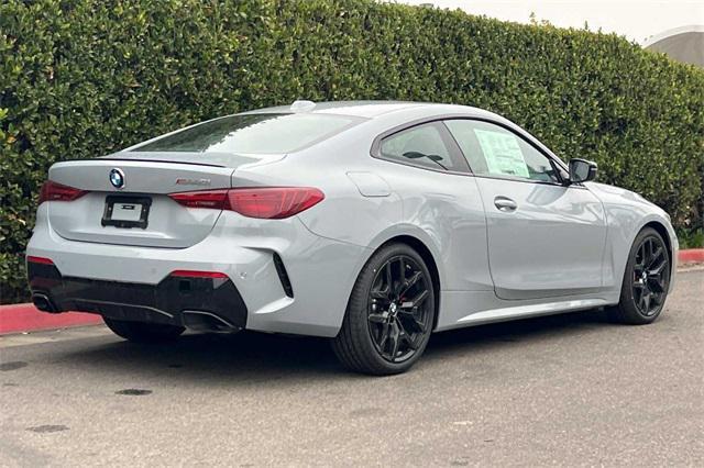 new 2025 BMW M440 car, priced at $67,820