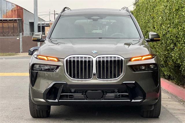 new 2025 BMW X7 car, priced at $94,920