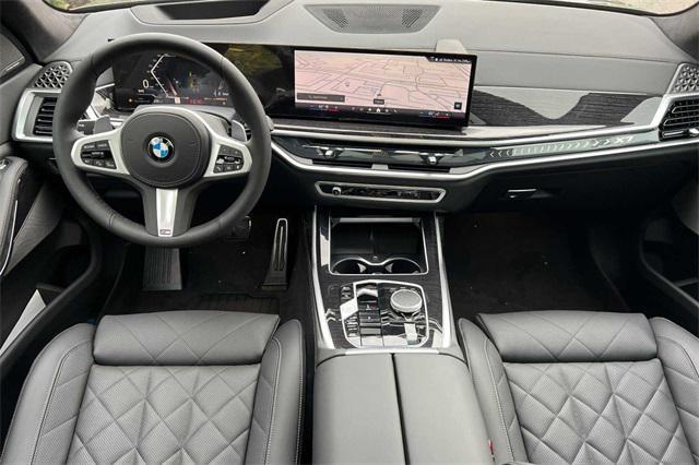 new 2025 BMW X7 car, priced at $94,920