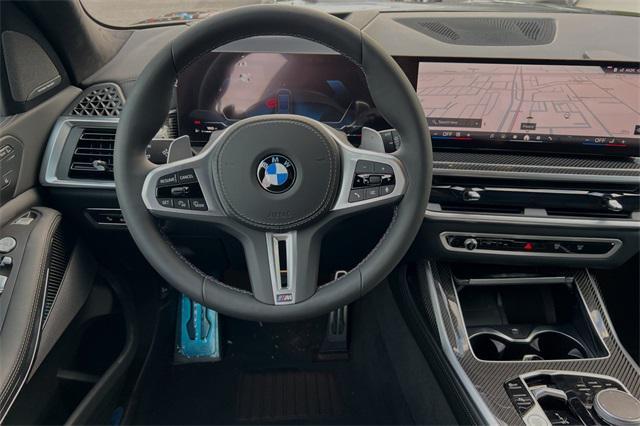 new 2025 BMW X7 car, priced at $113,520