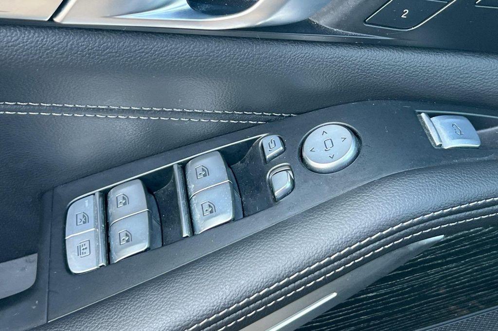 used 2022 BMW X7 car, priced at $45,999