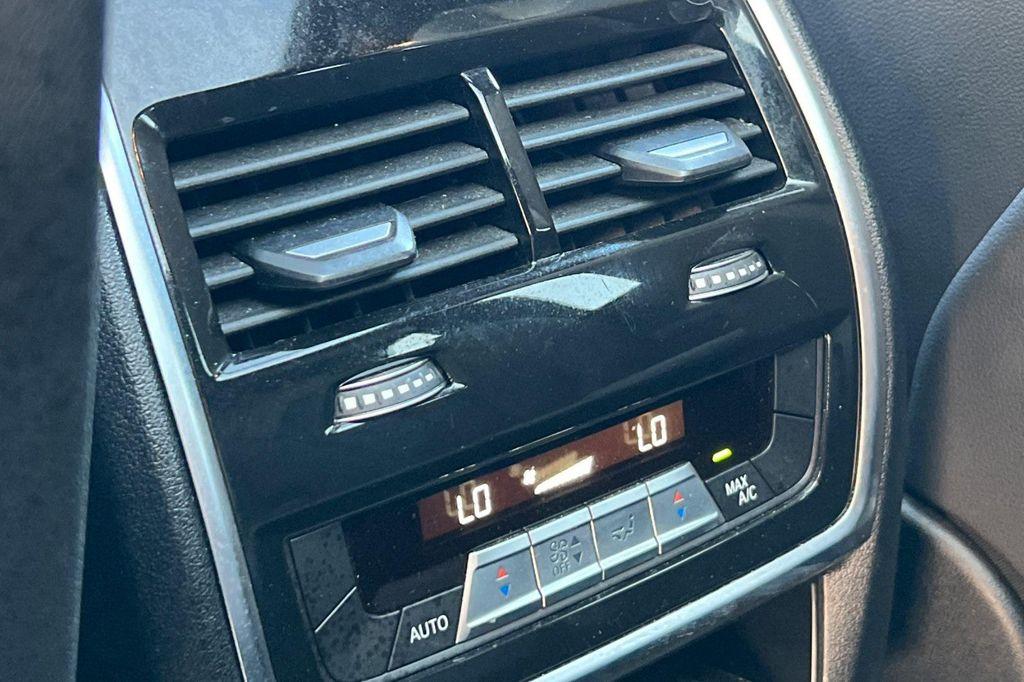 used 2022 BMW X7 car, priced at $45,999