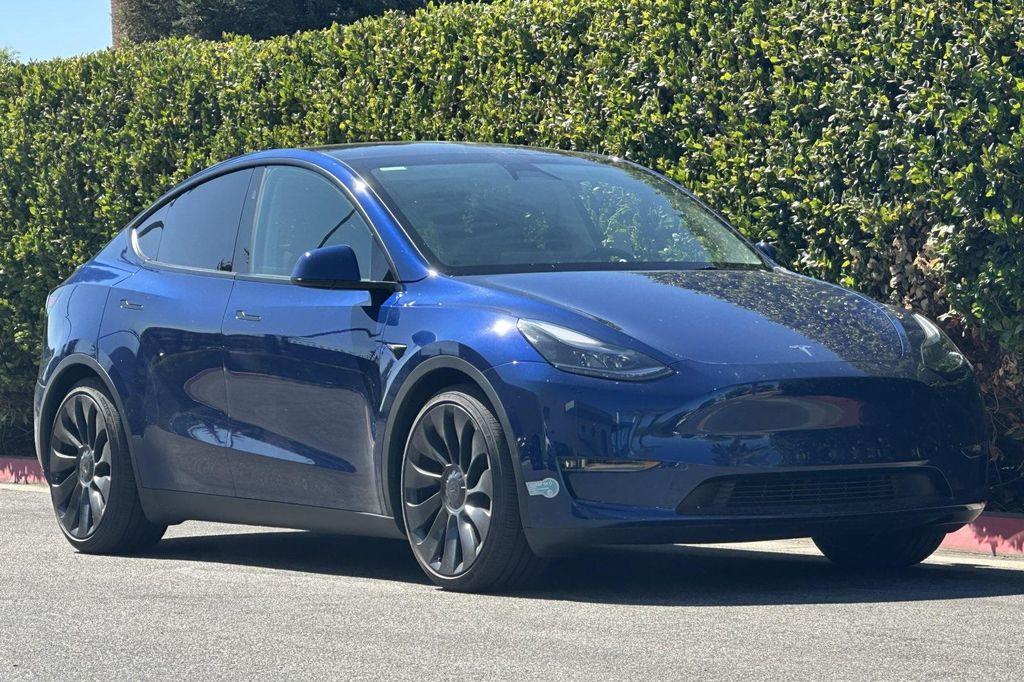 used 2025 Tesla Model Y car, priced at $41,400