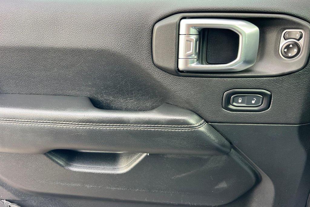 used 2020 Jeep Gladiator car, priced at $31,999