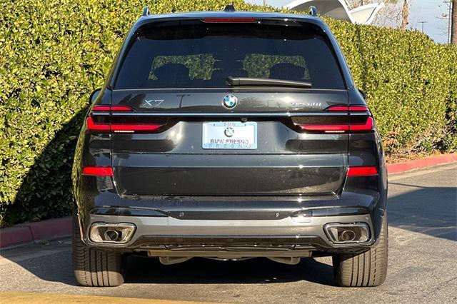 new 2025 BMW X7 car, priced at $93,120