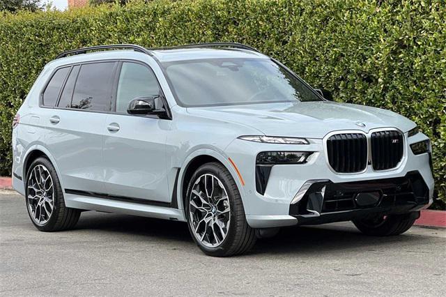 new 2025 BMW X7 car, priced at $114,635