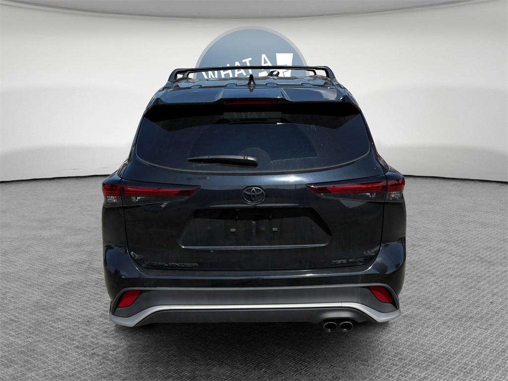 used 2024 Toyota Highlander car, priced at $41,188