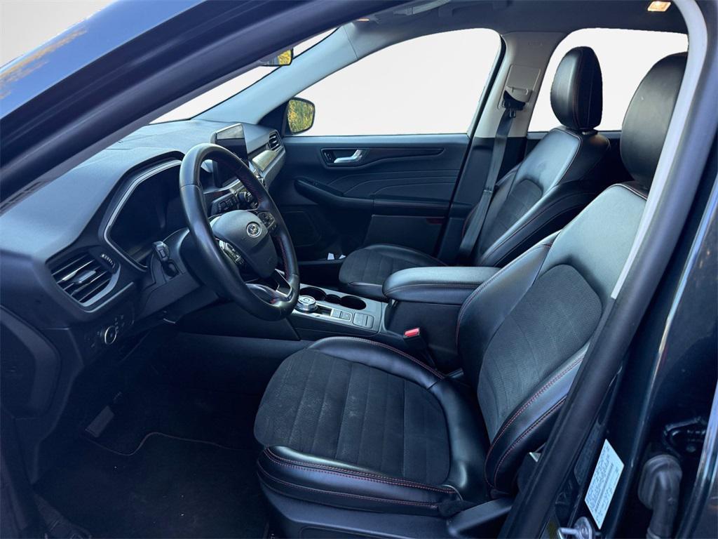 used 2022 Ford Escape car, priced at $20,432