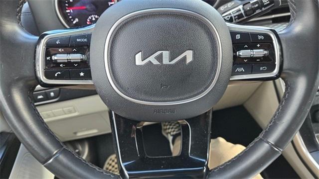 used 2022 Kia Carnival car, priced at $28,374