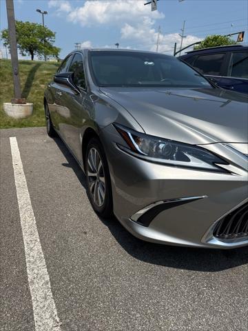 used 2021 Lexus ES 350 car, priced at $32,402