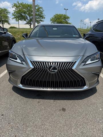 used 2021 Lexus ES 350 car, priced at $32,402