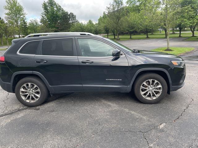 used 2019 Jeep Cherokee car, priced at $17,134