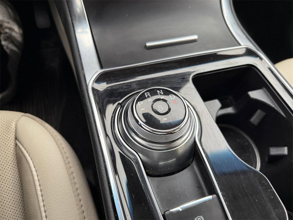 used 2019 Ford Edge car, priced at $19,450