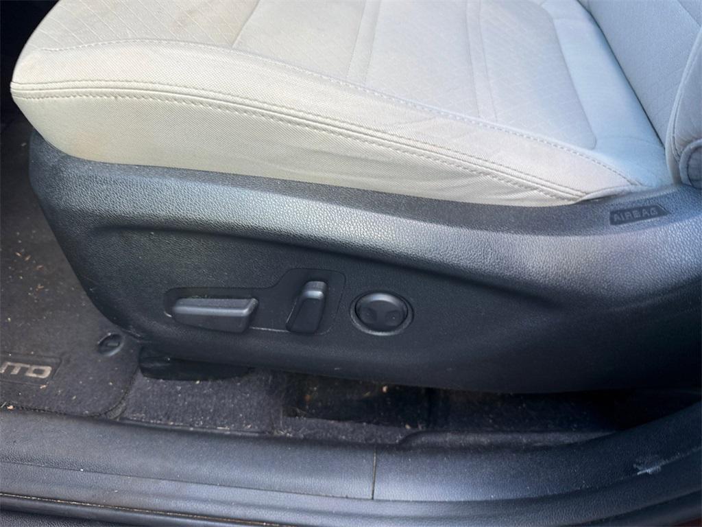 used 2018 Kia Sorento car, priced at $12,985