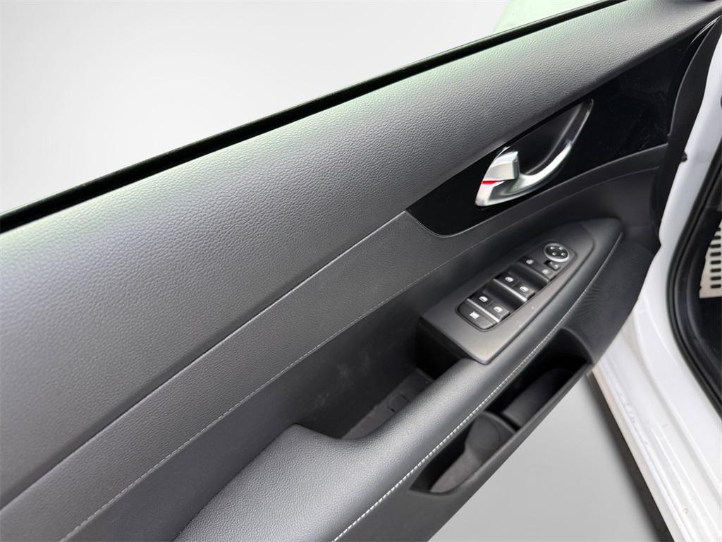 used 2024 Kia Forte car, priced at $21,787