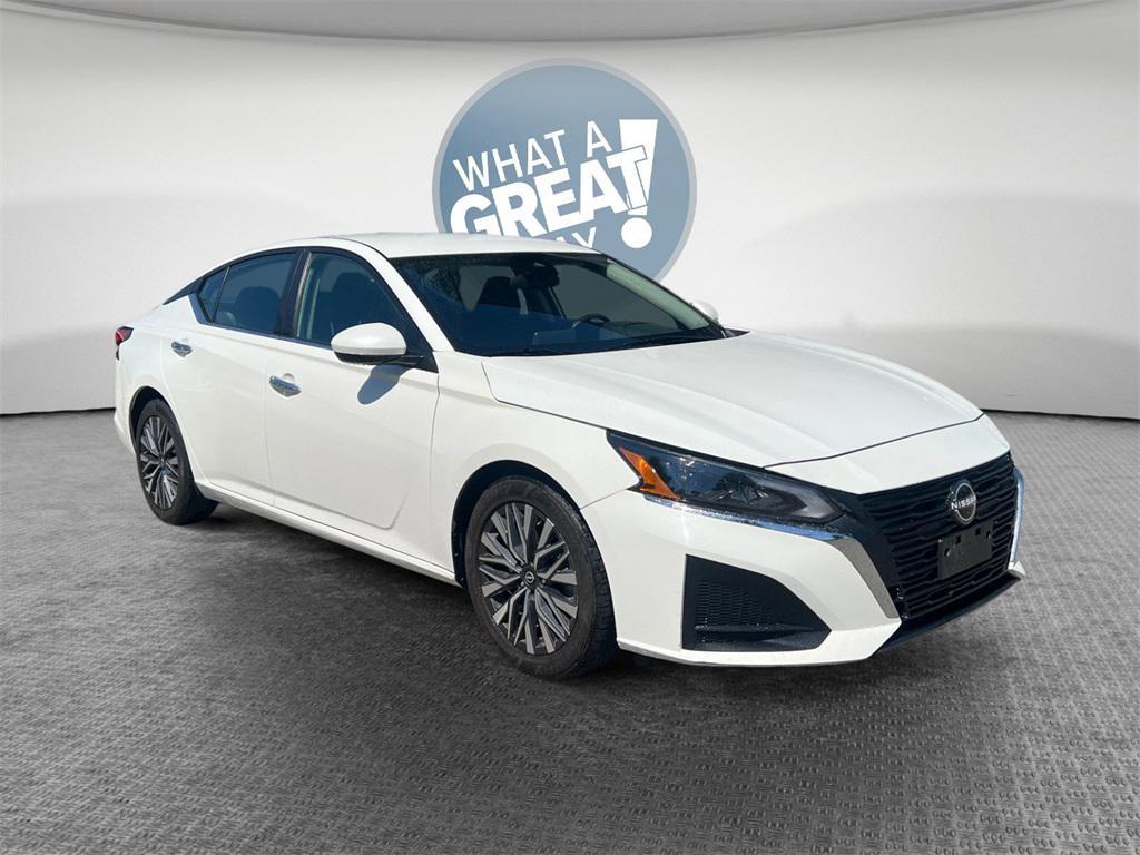 used 2023 Nissan Altima car, priced at $16,969