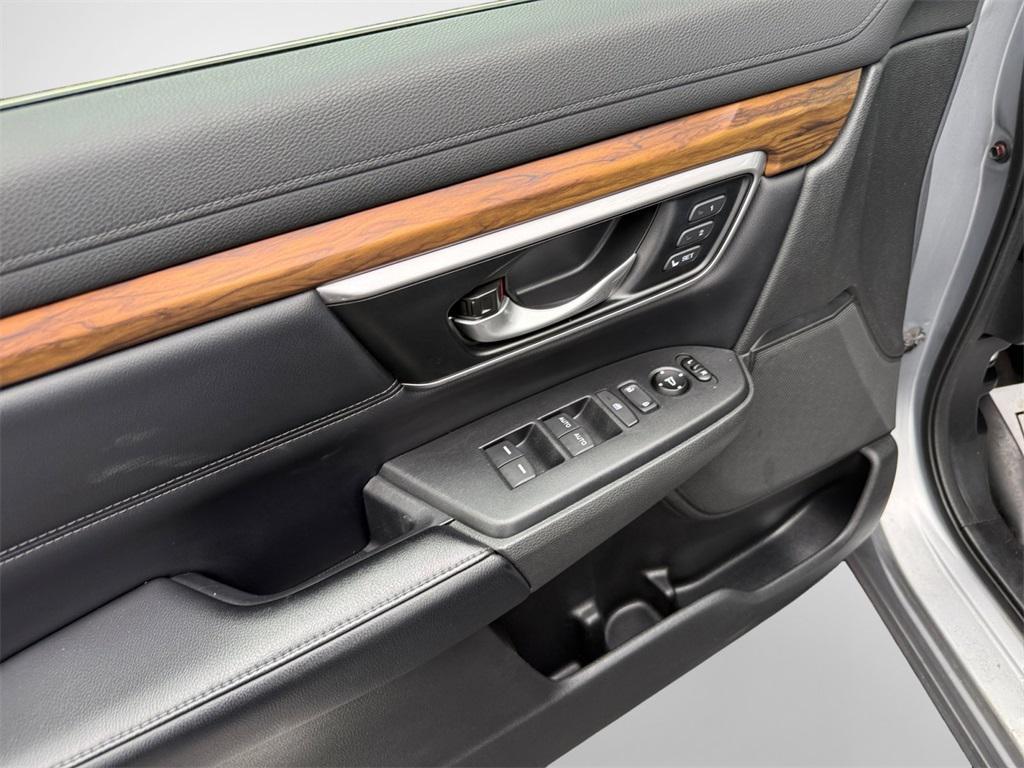 used 2018 Honda CR-V car, priced at $20,866