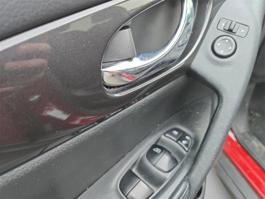 used 2020 Nissan Rogue car, priced at $12,355