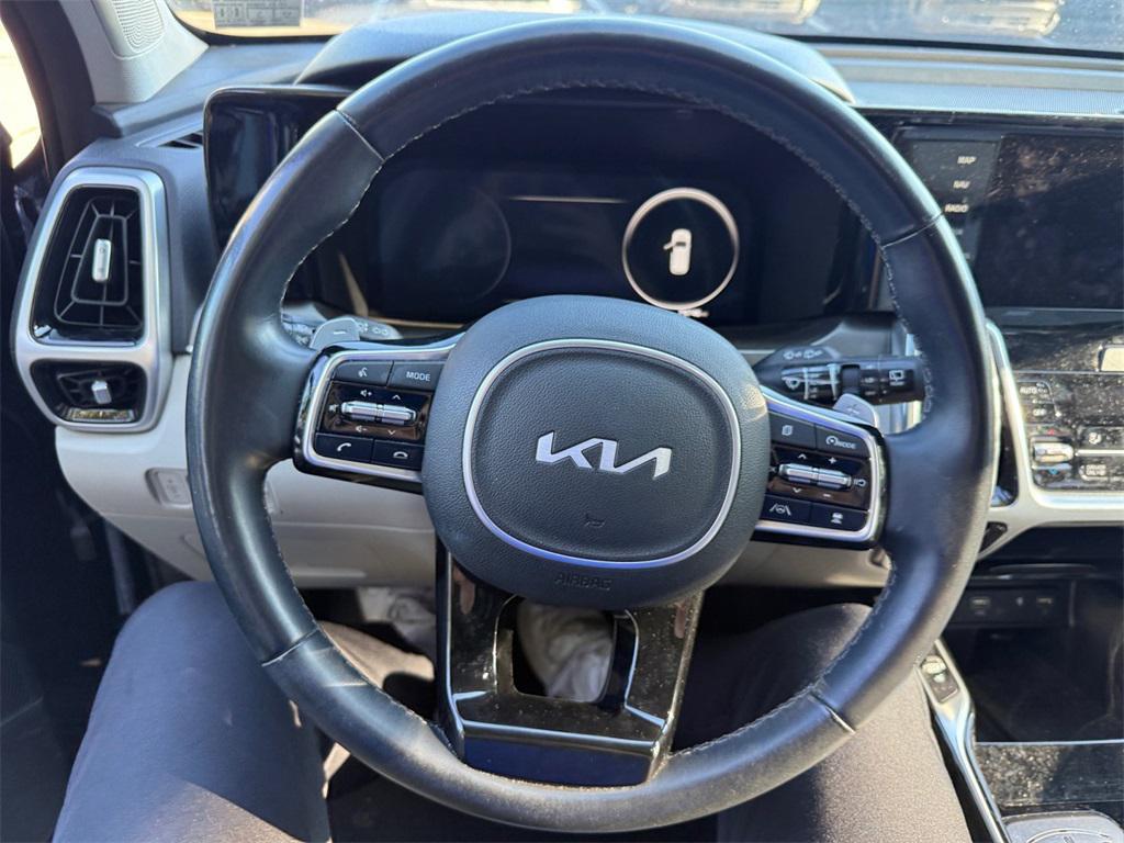 used 2023 Kia Sorento Plug-In Hybrid car, priced at $29,666