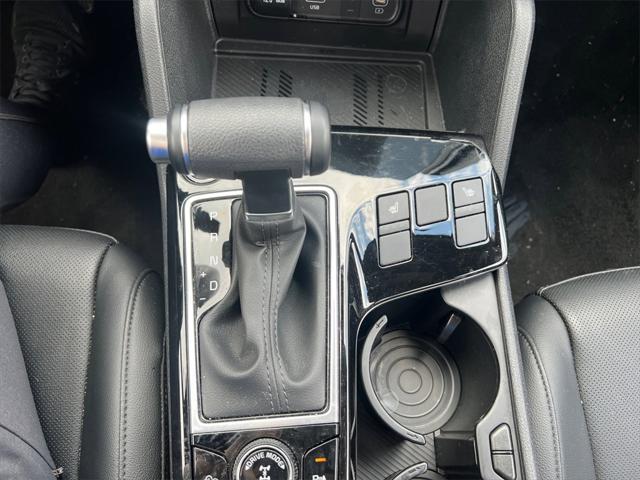 used 2025 Kia Sportage car, priced at $29,995