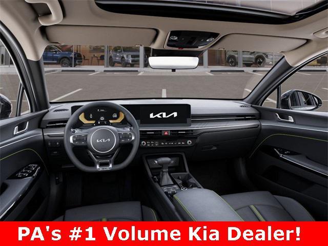 new 2025 Kia K5 car, priced at $33,943