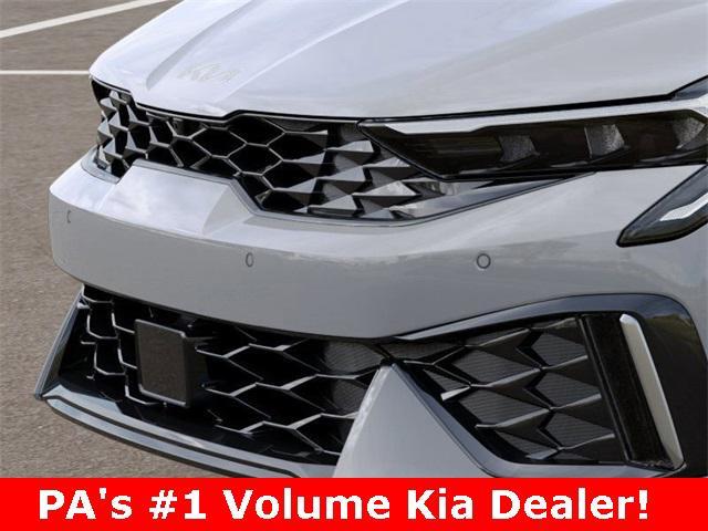 new 2025 Kia K5 car, priced at $33,943