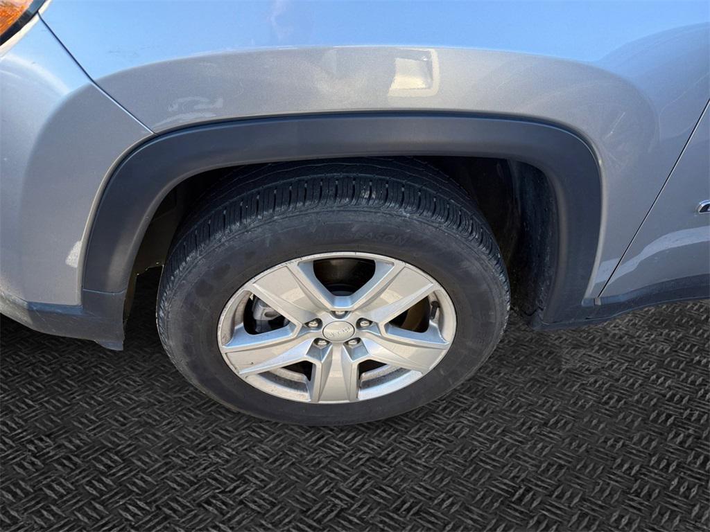 used 2022 Jeep Compass car, priced at $18,770